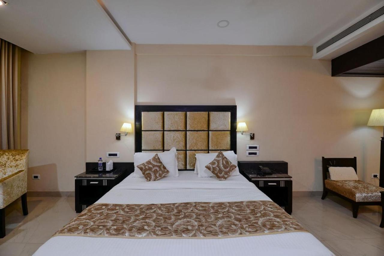 Hotel Floret Inn Bhilai ภายนอก รูปภาพ